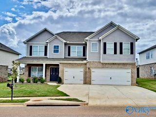 408 Arcanum Lane, New Market, AL 35761