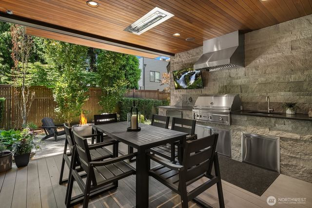 10856 NE 12th Street, Bellevue, WA 98004