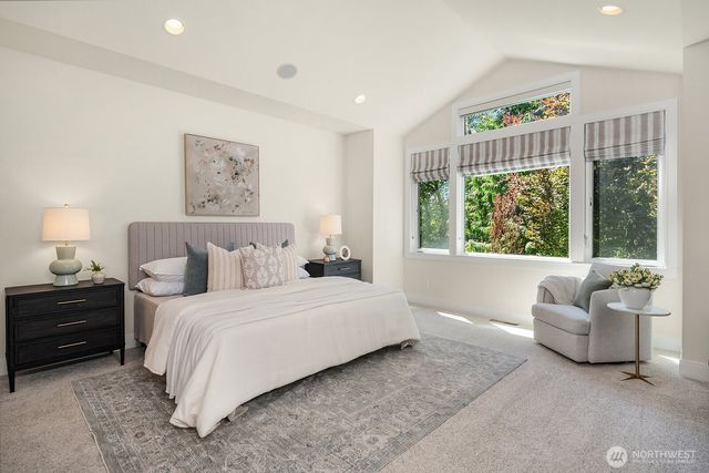10856 NE 12th Street, Bellevue, WA 98004