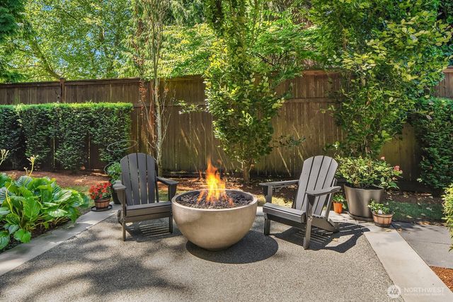 10856 NE 12th Street, Bellevue, WA 98004