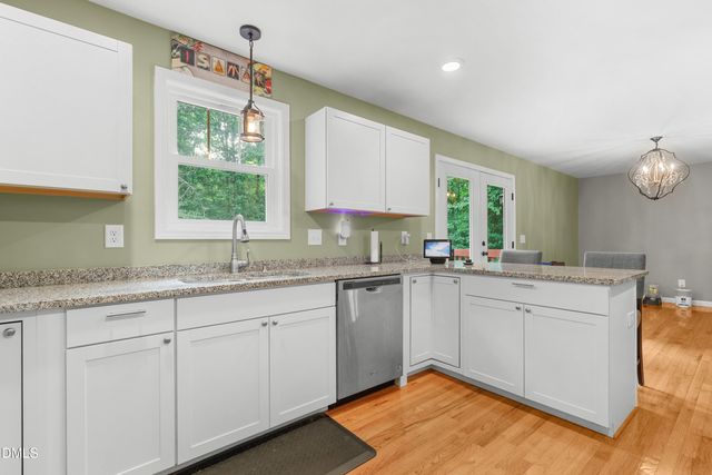 2621 Vinca Lane, Mebane, NC 27302