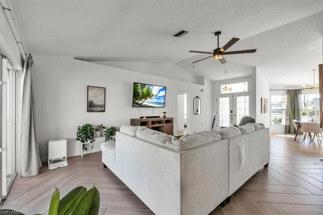 320 Tandil ST, Punta Gorda, FL 33983