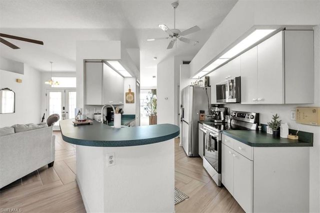 320 Tandil ST, Punta Gorda, FL 33983