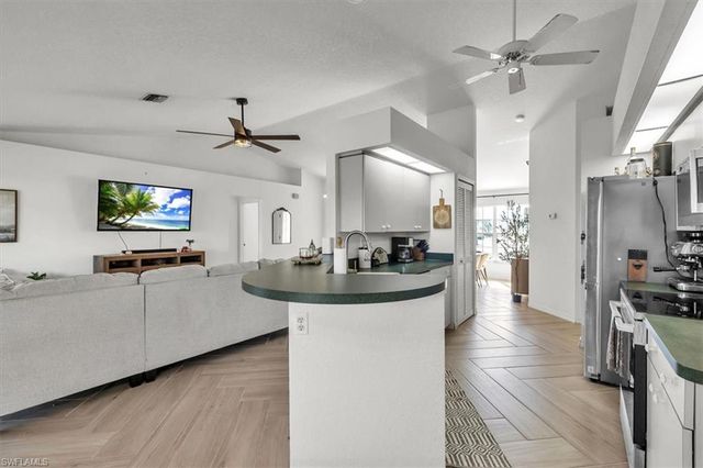 320 Tandil ST, Punta Gorda, FL 33983