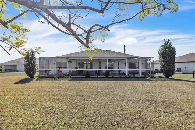 320 Tandil ST, Punta Gorda, FL 33983