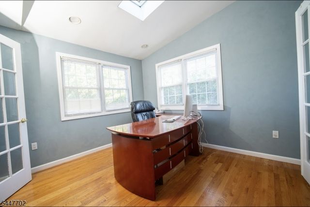 69 Ridge Dr, Livingston Twp., NJ 07039