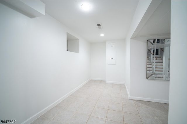 69 Ridge Dr, Livingston Twp., NJ 07039