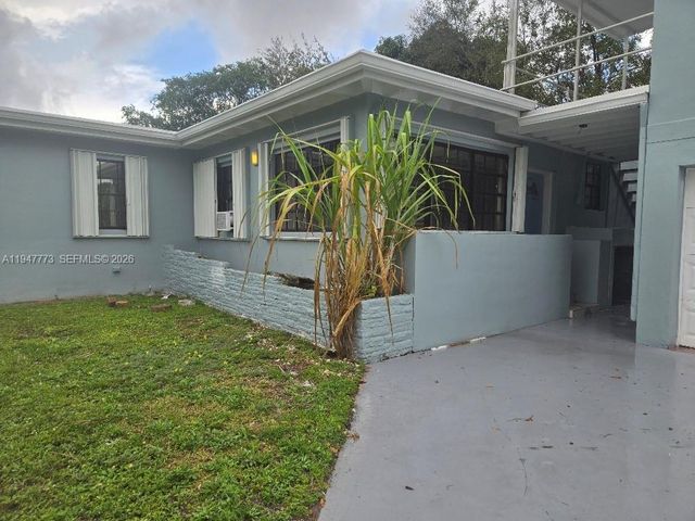 1901 NW 88th Ter, Miami, FL 33147