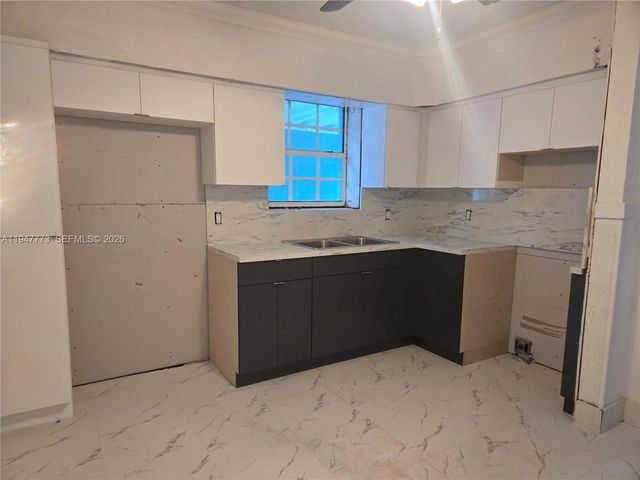 1901 NW 88th Ter, Miami, FL 33147