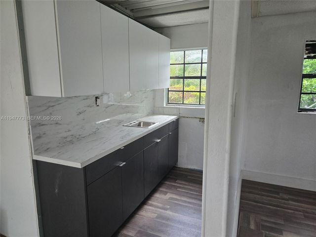 1901 NW 88th Ter, Miami, FL 33147