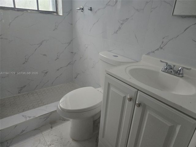 1901 NW 88th Ter, Miami, FL 33147