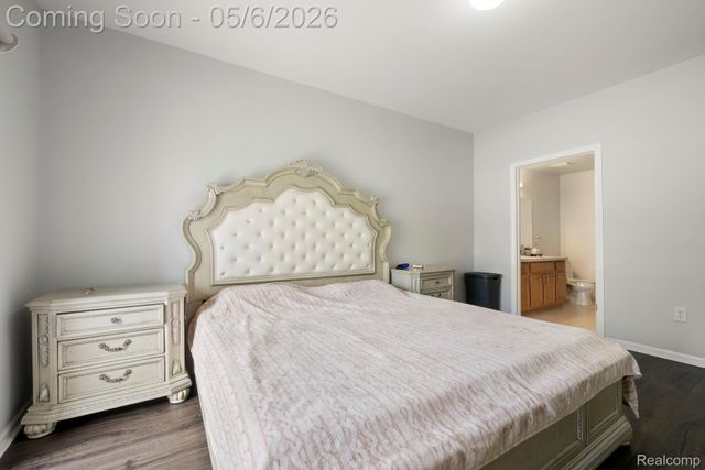 15345 Yale Drive, Clinton Charter Township, MI 48038