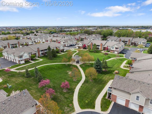 15345 Yale Drive, Clinton Charter Township, MI 48038