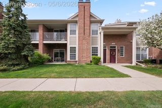 15345 Yale Drive, Clinton Charter Township, MI 48038