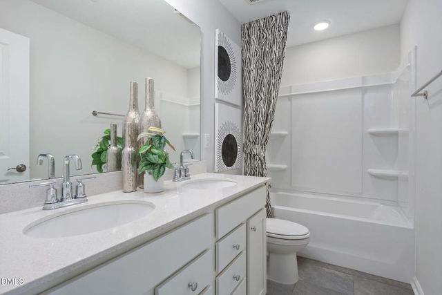 617 Wicklow Hall Drive, Fuquay Varina, NC 27526