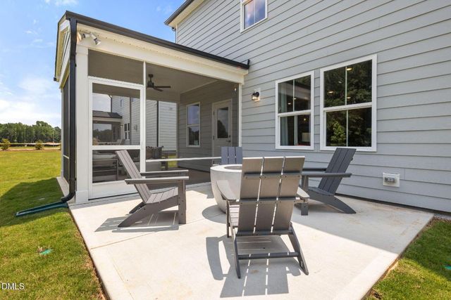 617 Wicklow Hall Drive, Fuquay Varina, NC 27526