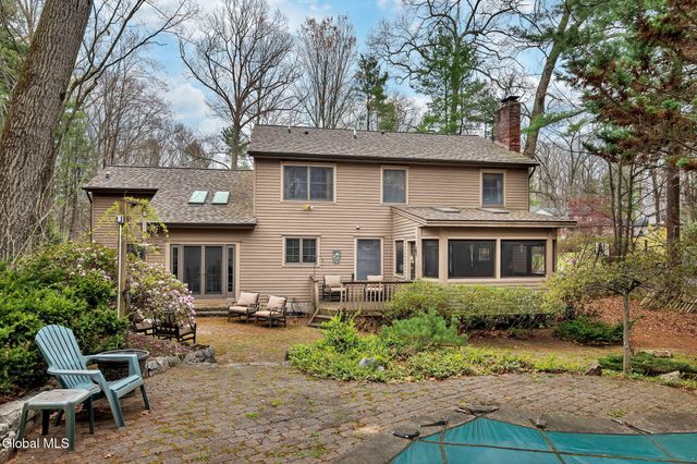 51 Robinwood Drive, Clifton Park, NY 12065