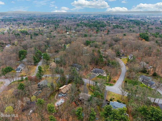 51 Robinwood Drive, Clifton Park, NY 12065