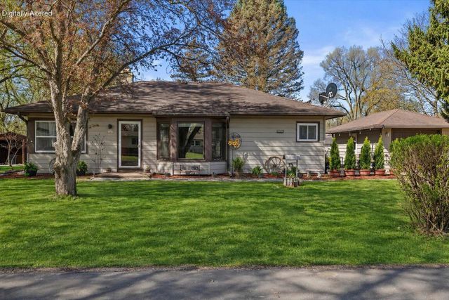 N6637 Juniper ROAD, Elkhorn, WI 53121