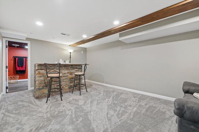 N6637 Juniper ROAD, Elkhorn, WI 53121