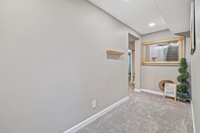 N6637 Juniper ROAD, Elkhorn, WI 53121