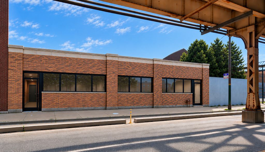 3837 W Lake Street, Chicago, IL 60624
