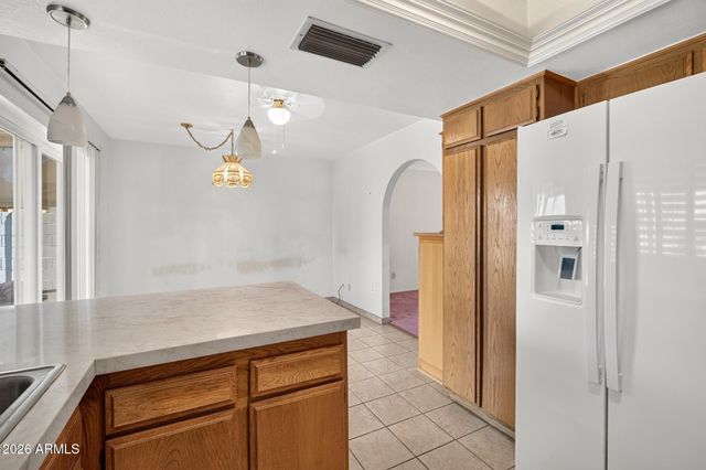 2002 W SUMMIT Place, Chandler, AZ 85224