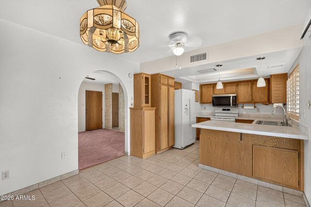 2002 W SUMMIT Place, Chandler, AZ 85224