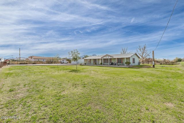 26708 S SOSSAMAN Road, Queen Creek, AZ 85142