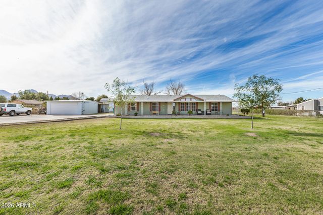 26708 S SOSSAMAN Road, Queen Creek, AZ 85142