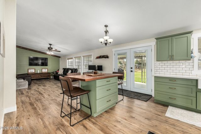 26708 S SOSSAMAN Road, Queen Creek, AZ 85142