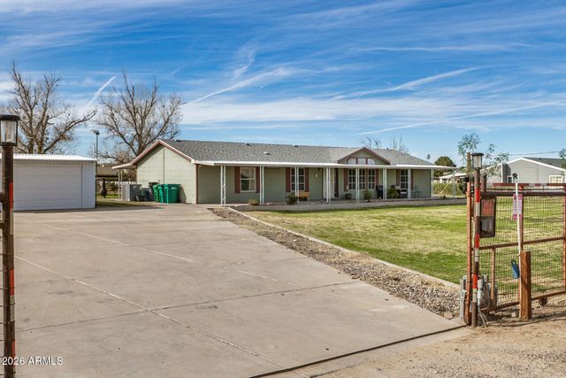 26708 S SOSSAMAN Road, Queen Creek, AZ 85142