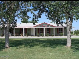 26708 S SOSSAMAN Road, Queen Creek, AZ 85142