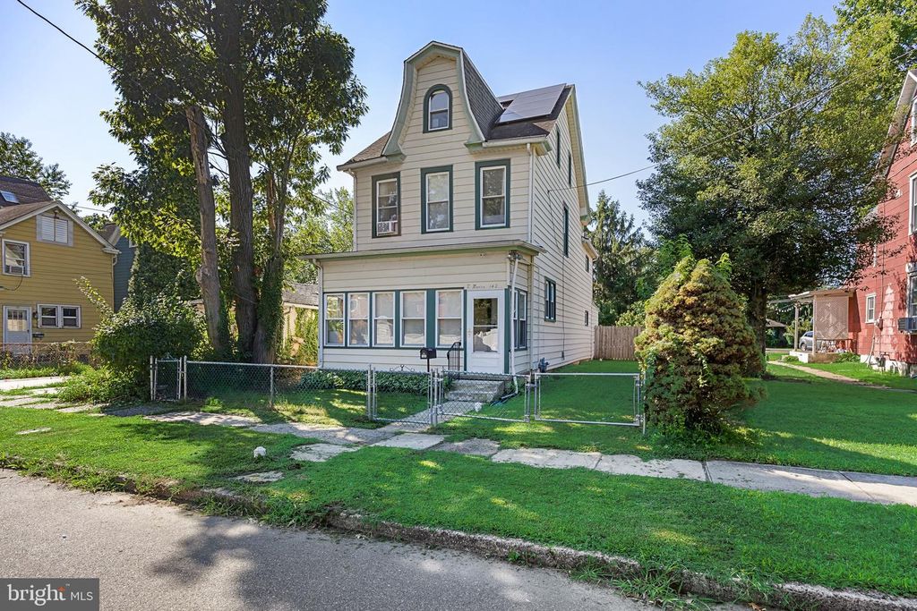 142 CHURCH ST, BEVERLY, NJ 08010 — photo 3