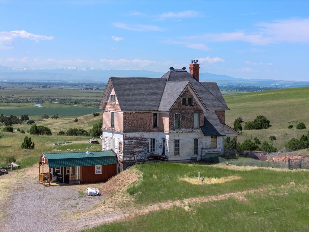 Image 30 of property listing at 5835 Spaulding Bridge Road, Belgrade, MT 59714
