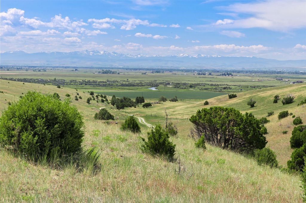 Image 43 of property listing at 5835 Spaulding Bridge Road, Belgrade, MT 59714