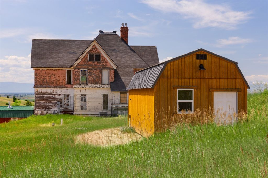 Image 47 of property listing at 5835 Spaulding Bridge Road, Belgrade, MT 59714