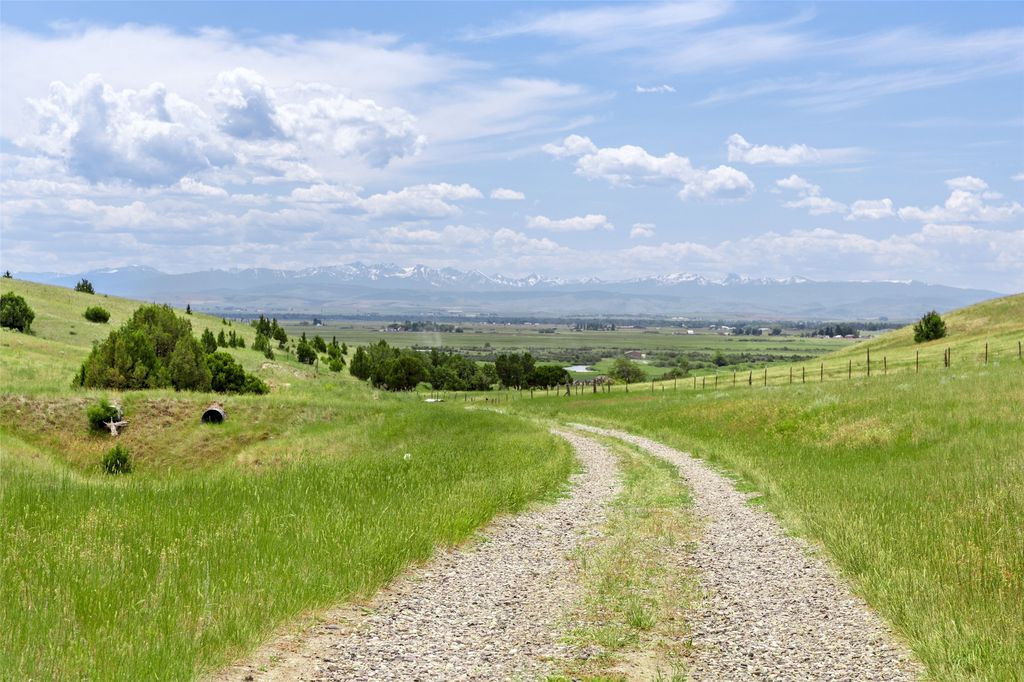 Image 63 of property listing at 5835 Spaulding Bridge Road, Belgrade, MT 59714