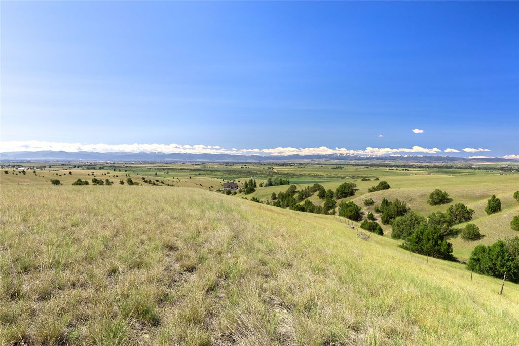 Image 68 of property listing at 5835 Spaulding Bridge Road, Belgrade, MT 59714