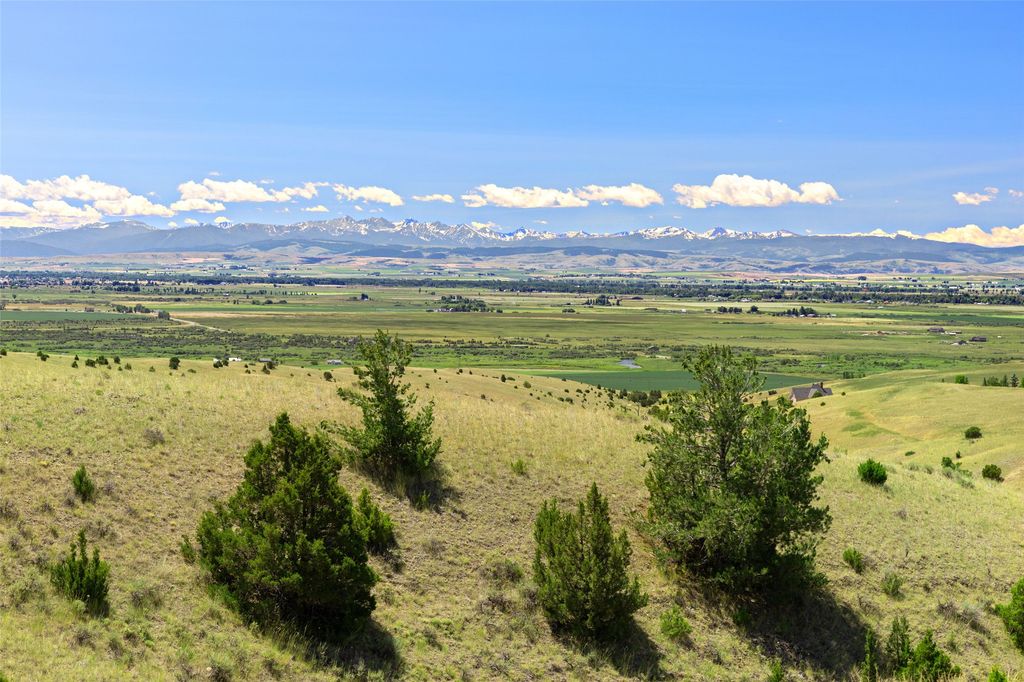 Image 75 of property listing at 5835 Spaulding Bridge Road, Belgrade, MT 59714