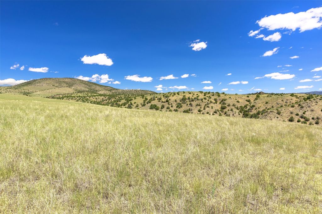 Image 80 of property listing at 5835 Spaulding Bridge Road, Belgrade, MT 59714