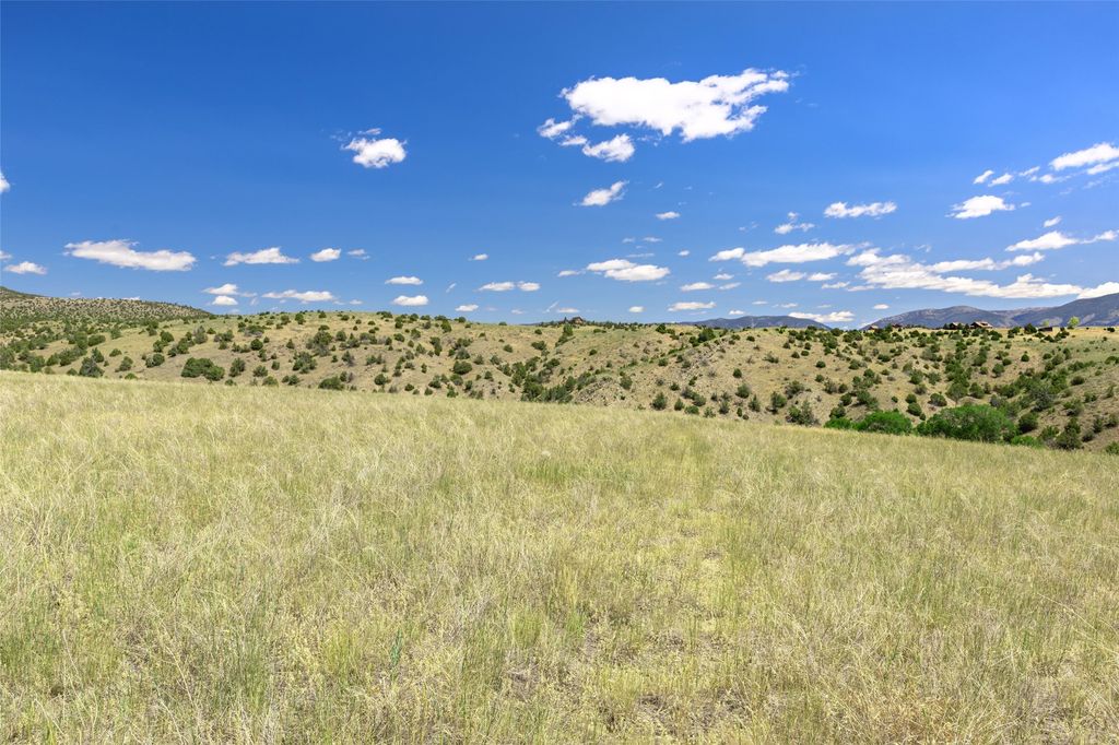 Image 81 of property listing at 5835 Spaulding Bridge Road, Belgrade, MT 59714