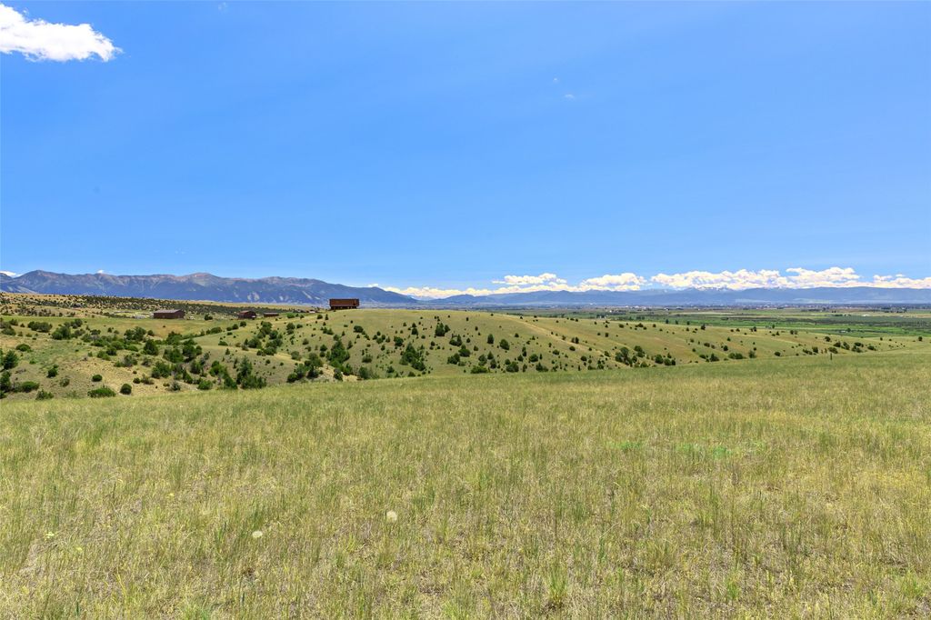 Image 84 of property listing at 5835 Spaulding Bridge Road, Belgrade, MT 59714