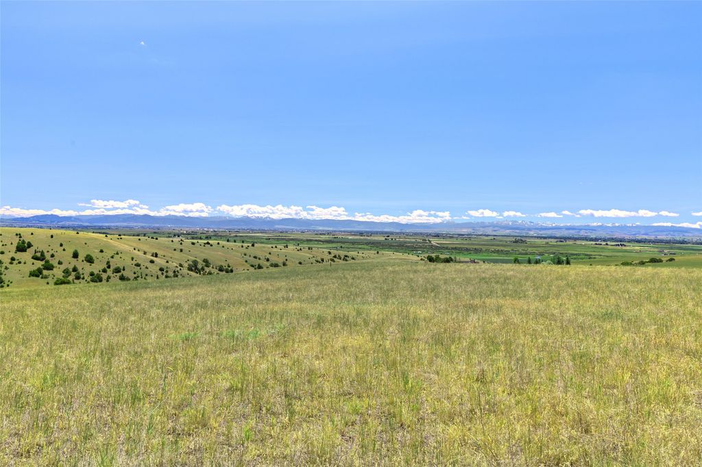 Image 85 of property listing at 5835 Spaulding Bridge Road, Belgrade, MT 59714
