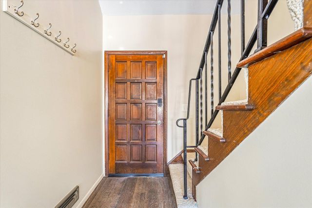 8200 Foothill Road S, Cottage Grove, MN 55016