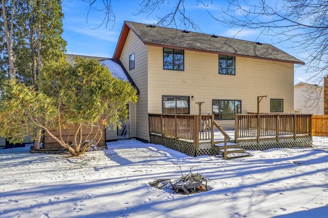 8200 Foothill Road S, Cottage Grove, MN 55016