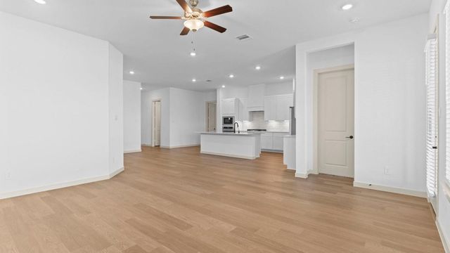 3413 Comice Lane, Pearland, TX 77581