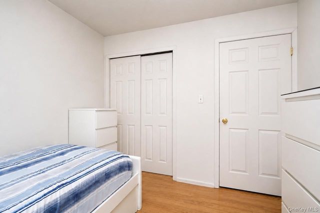 64 Amanda Court, Staten Island, NY 10312