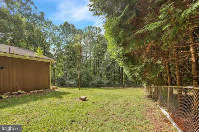 129 ORCHARD RD, Fleetwood, PA 19522