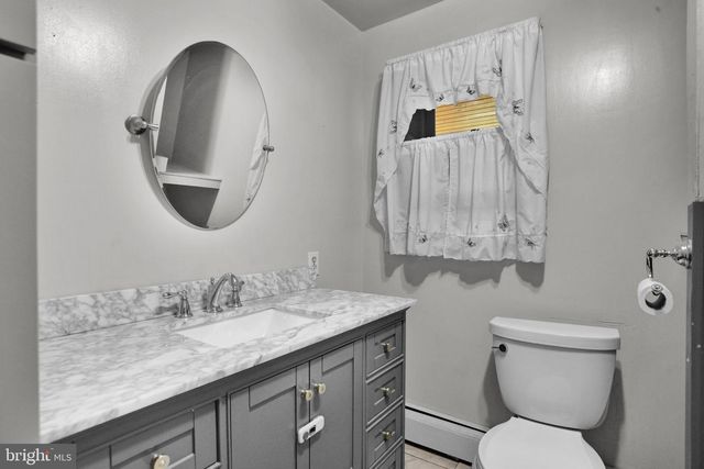 129 ORCHARD RD, Fleetwood, PA 19522